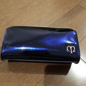 Cle De Peau -- Cosmetic Case